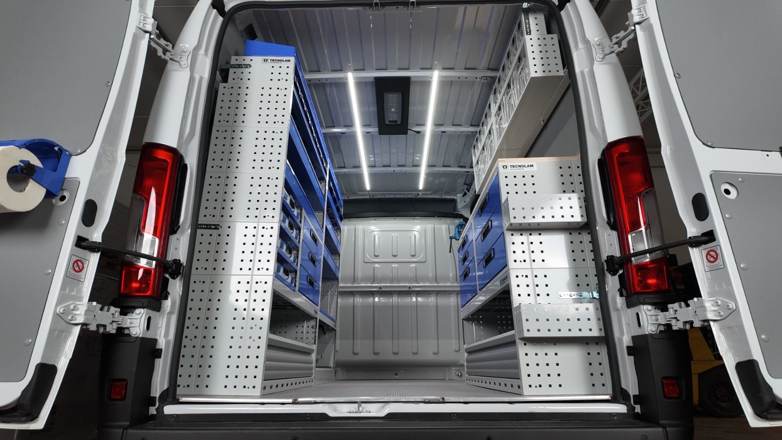 Van Racking Tecnolam 2 van racking tecnolam c2a24b8a